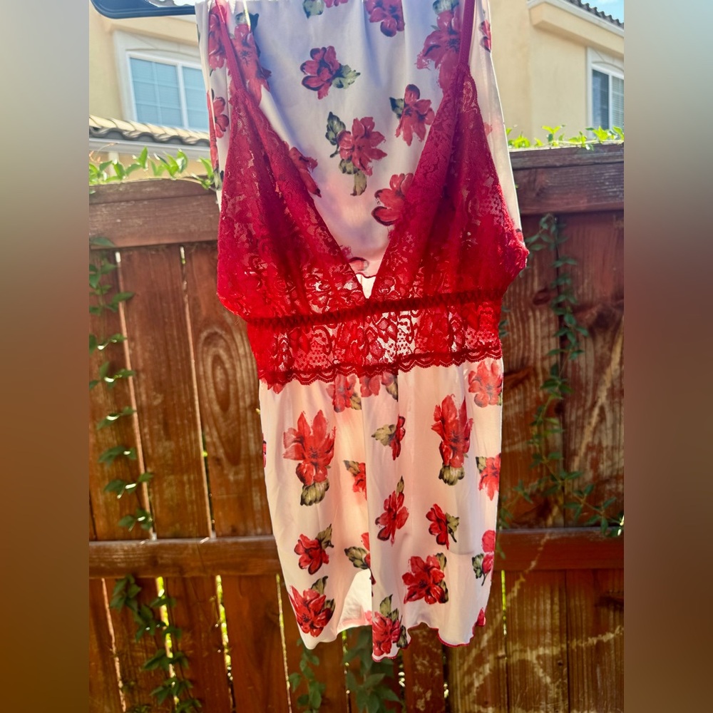 Beautiful Floral Sleep wear